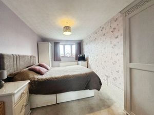 Photo 16- click for photo gallery